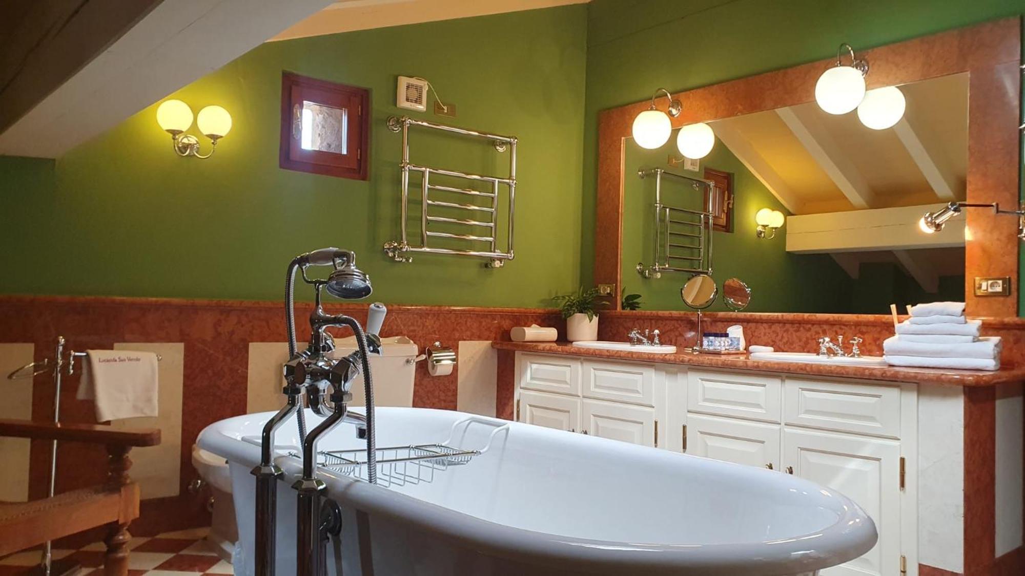 San Verolo 4* Costermano sul Garda